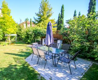 VÁRLAK VENDÉGHÁZ Apartman 2 - 4