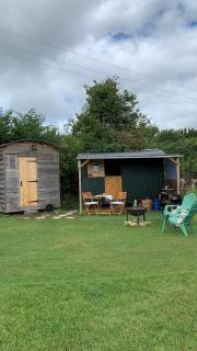Willowdene shepherds hut - 9