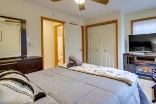 Hot Tub and Game Room Cozy Big Bass Lake Home! - Gouldsboro - 1