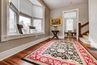 Historic Painted Lady Victorian Home - Cincinnati - 8