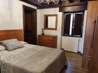 Apartamentos LLave de Santillana - Santillana del Mar - 3