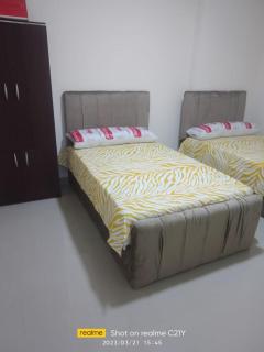 شقق فندقية علي البحر مباشرة عائلات فقط - 5