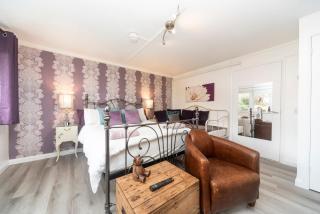 11 Boutique studio apartment perfect for peaceful getaway, secluded garden, quiet location - High Wycombe - 8