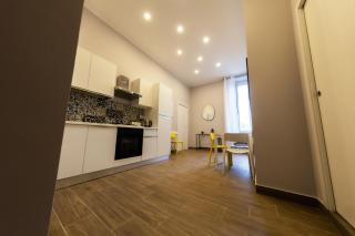 A CASA DI PUPA GUEST HOUSE - Naples - 4