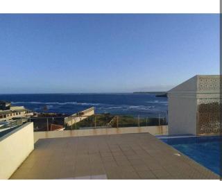 BRILLIANT THREE BEDROOM ALL WITH OCEAN ViEW - 7