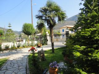 Nely's Luxury Home - Nydri - 6