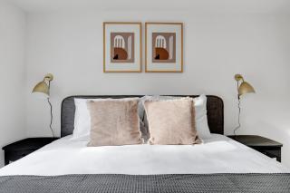 Downtown Bellevue 1BR w WD Storage nr Shops SEA-219 - 2