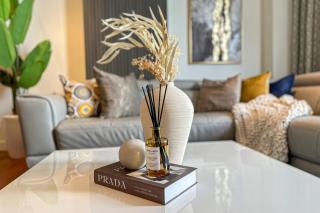HiGuests - Charming Retreat in CityWalk With Balcony and Pool - Dubai - 5
