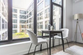 Uptown 1BR w Gym Rooftop Pool 2 blocks to L CHI-380 - 6