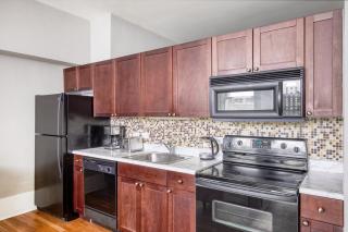 Lovely Loop 1BR w Doorman Gym nr L CHI-710 - 6