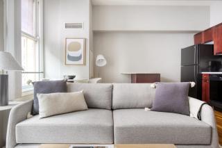 Lovely Loop 1BR w Doorman Gym nr L CHI-710 - Chicago - 9