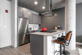 Lakeview 1BR w WD Gym nr Lakefront Trail CHI-203 - 6