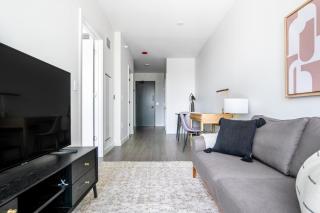 S Loop 1BR w Pool Lounge nr CTA Trains CHI-353 - 9