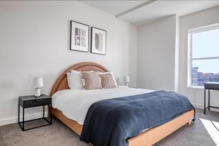 Elmhurst 1br w lounge pool gym nr Metra CHI-861 - 2