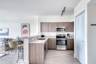 Little Havana 1br w pool gym near restaurants MIA-48 - Miami - 3