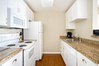 Santa Clara 2BR w WD Gym Pool Apple shuttle SFO-599 - 3