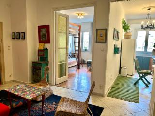 Cosy Art flat in downtown - Budapest - 5