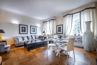 YID D'Azeglio luxury apartment with parking - 0