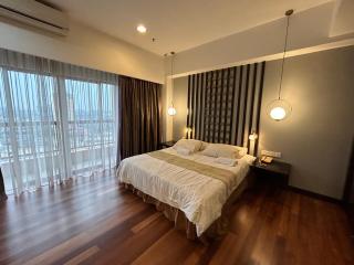 SunwayPyramidFamilySuite-2-4px-Netflix-Balcony-Super Fast Internet - Petaling Jaya - 1