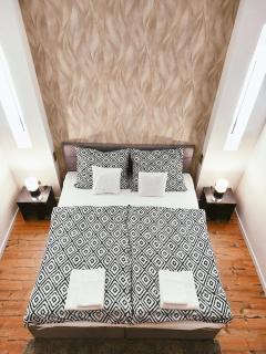 SQUARE 16 Apartman - Absolutely Central Location with Self Check In - Szombathely - 8