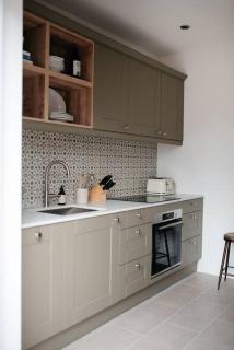 3 Bedroom House in Kew Gardens - Richmond - 6