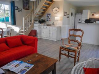 Maison avec grand jardin à Bortentrion, près de Sauzon et plage, idéal pour familles, au calme - FR-1-418-70 - Sauzon - 2