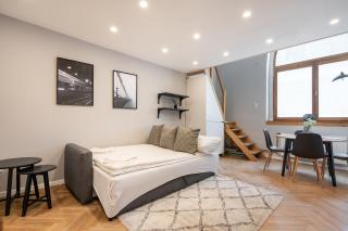 S11 - Stylish Prime,Location, by BQA - Budapest - 7