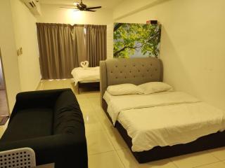 HB1516- Two queen bed-Wifi-Netflix- Parking- Cyberjaya, 3056 - 3