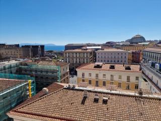 ART FLAT MUNICIPIO - Naples - 9