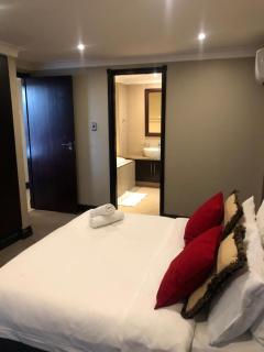 Three and two bedroom at The Sails - Durban - 8
