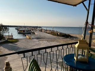 Fenia's Beachfront House - Skala Kallirachis - 8