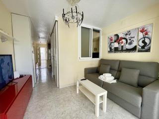 MAGNIFICENT MEDITERRANEO APARTMENT - Benidorm - 1