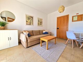 ZARCO - Cosy Apartment in Vilamoura with a Balcony with View to the 2 Swimming Pools - Near the Beach & the Marina - Quarteira - 2