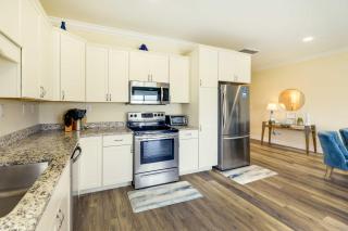 Emerald Isle Vacation Home Walk to Beach! - Emerald Isle - 3