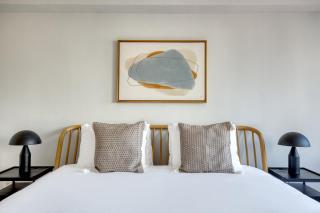 Lenox Hill 2br w elevator doorman NYC-1011 - 2