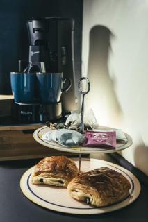 Le Duplex de l'Etoile home cinéma jacuzzi et sauna privatif - 7