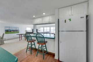 Lakefront Michigan Cottage - Deck, Grill and Kayaks! - Sturgis - 5