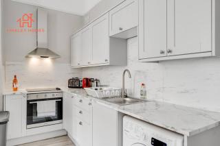 Open & Spacious Ground Floor Apartment - Sleeps 6 - Liverpool - 9
