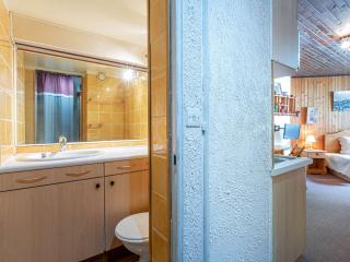 Studio cosy au centre de Val-d'Isère, proche pistes, parking inclus - FR-1-694-269 - 4