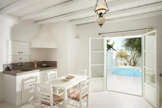 Thalassitra Private Pool Suites - 7