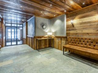 Superbe studio rénové avec balcon, au pied des pistes, en plein cœur de Val-d'Isère - FR-1-694-299 - Val dʼIsère - 1