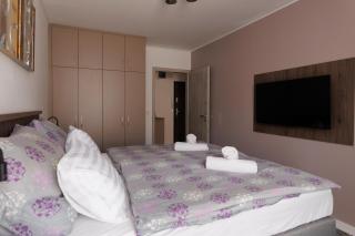 Villa Bauhaus Wellness Apartman - Siófok - 8