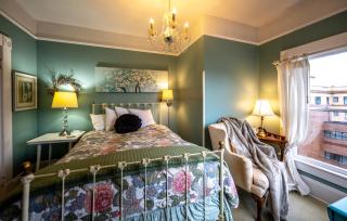 Clementine's Guest House & Vacation Rentals - Astoria - 7