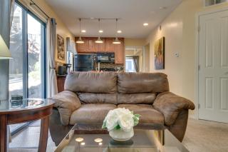 Englewood Apt with Patio in Denver Tech Center - Englewood - 2