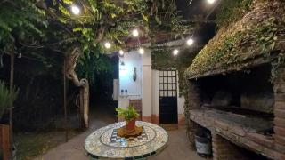 Casa de Huéspedes Muñiz sobre parque de 1000m2, 1 dormitorio, 20m2 cubiertos, baño con ducha, pileta cilíndrica de 3x076 - Muñiz - 1