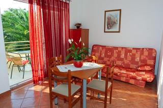 Apartment in Tucepi with terrace, air conditioning, WiFi, washing machine 202-3 - Tučepi - 4
