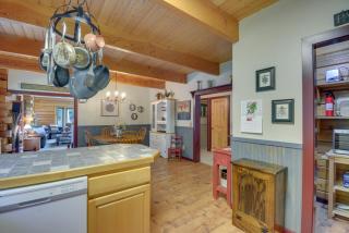 Peaceful Retreat on 10 Acres Less Than 7 Miles to La Push - 4