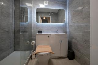 Crewe Short Lets 2 Victoria Court, Crewe - 1