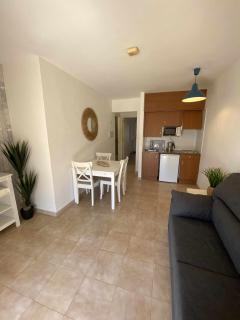 Apartamento bajo con piscina Macarella - Cala en Blanes - 3