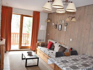 Appartement 2 Pièces avec Piscine Chauffée, Balcon, Parking et Proche Centre à Pralognan - FR-1-464-160 - Pralognan-la-Vanoise - 8